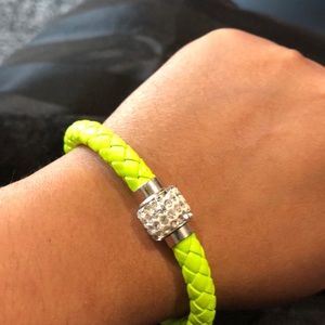 Fashion jewelry